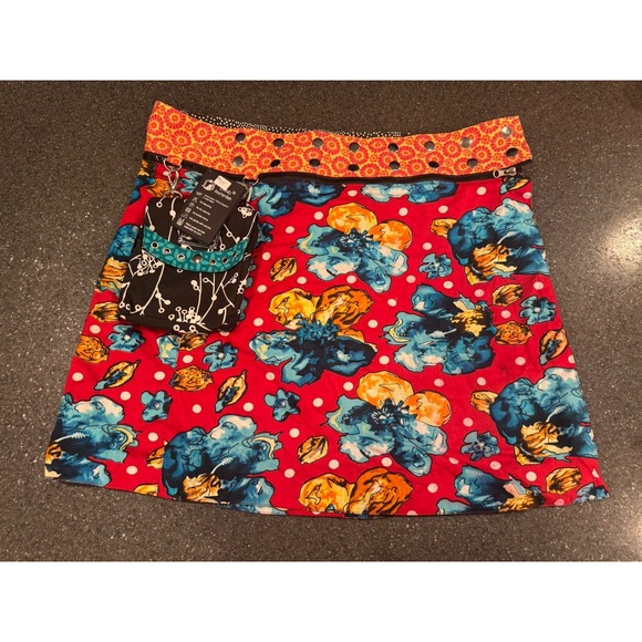 ZAND Amsterdam Handmade Adjustable Reversible Floral Hippie Boho Skirt  One Size - Picture 1 of 3